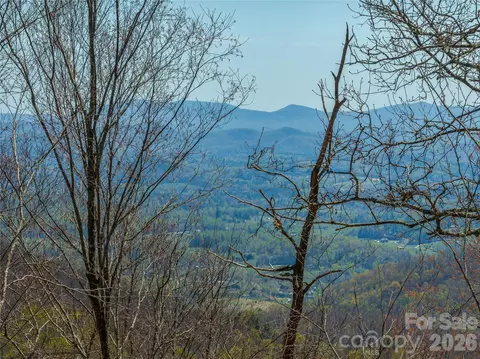370 Autumn Ridge 75 Ln #75, Hendersonville, NC 28792