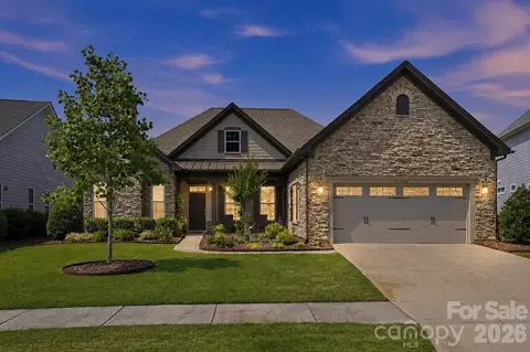 12014 Cove Ct, Charlotte, NC 28278