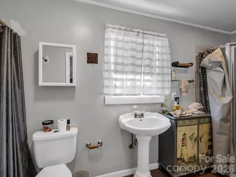 Bath - 157 Cherry Ridge Dr, Bostic, NC 28018 photo 7 of 7