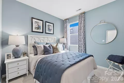Bedroom - 409 Silver Birch Ct, Shelby, NC 28152 photo 3 of 5