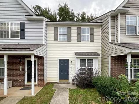 7841 Petrea 3303 Ln #3303, Charlotte, NC 28227