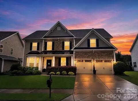 524 Rosemary Ln, Fort Mill, SC 29708