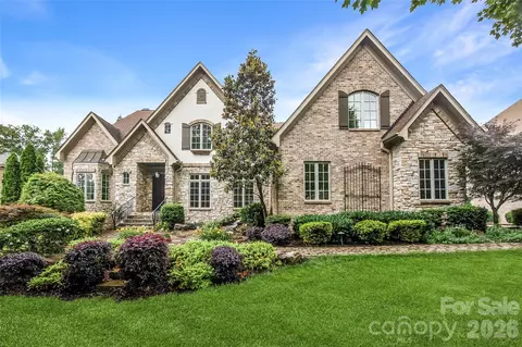 1616 Lookout Cir, Waxhaw, NC 28173