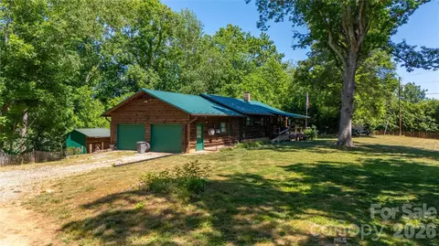 47 Johnson Dr, Marion, NC 28752