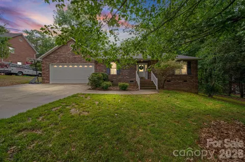 2920 Noritake Trl, Albemarle, NC 28001