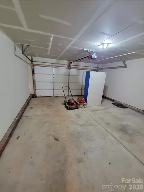 Other - 806 Sinclair Dr, Monroe, NC 28112 photo 5 of 6