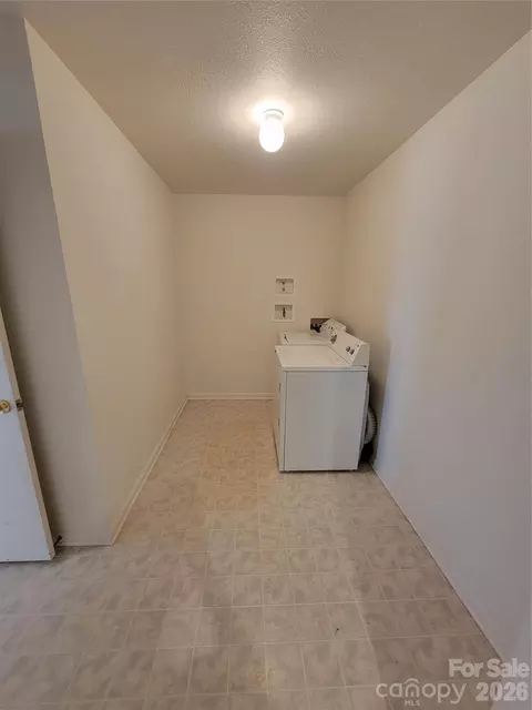 Other - 806 Sinclair Dr, Monroe, NC 28112 photo 3 of 6