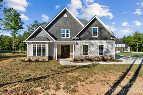 227 Heartland Dr, Rock Hill, SC 29732