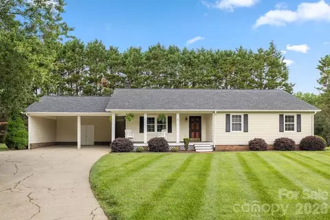 1313 Old Mill Rd, Lincolnton, NC 28092