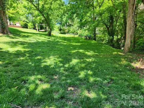 99999 Rector St, Asheville, NC 28801