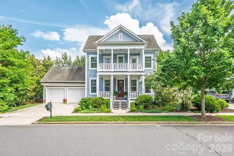 809 Elswick Ct, Fort Mill, SC 29708