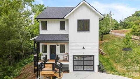 8 Wildwood Park Knl, Weaverville, NC 28787