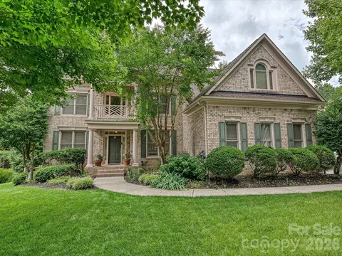 7513 Meadowgate Ln, Waxhaw, NC 28173