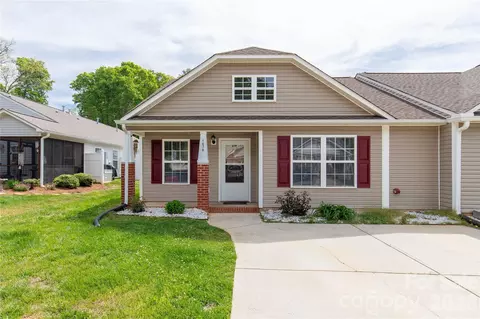 1679 Clemmon Sanders Cir, Rock Hill, SC 29732