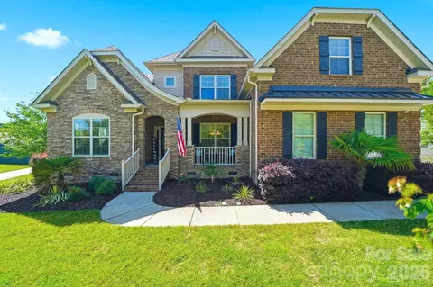 3060 Feathers Dr, York, SC 29745