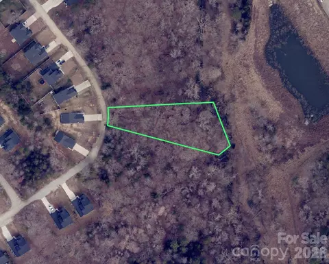13407 Circle Dr, Charlotte, NC 28262