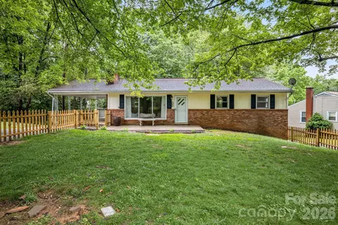 440 Royal Pines Dr, Arden, NC 28704