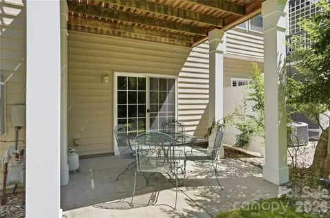 Exterior - 2084 Calloway Pines Dr, Tega Cay, SC 29708 photo 5 of 5