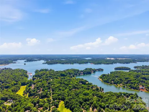 View/Area - 2084 Calloway Pines Dr, Tega Cay, SC 29708 photo 3 of 6