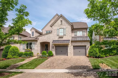 5139 Providence Retreat Ln, Charlotte, NC 28270