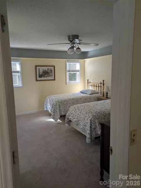 Bedroom - 675 Fox Run Ln, Tryon, NC 28782 photo 2 of 3