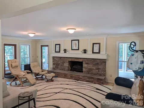 Living - 675 Fox Run Ln, Tryon, NC 28782 photo 1 of 2