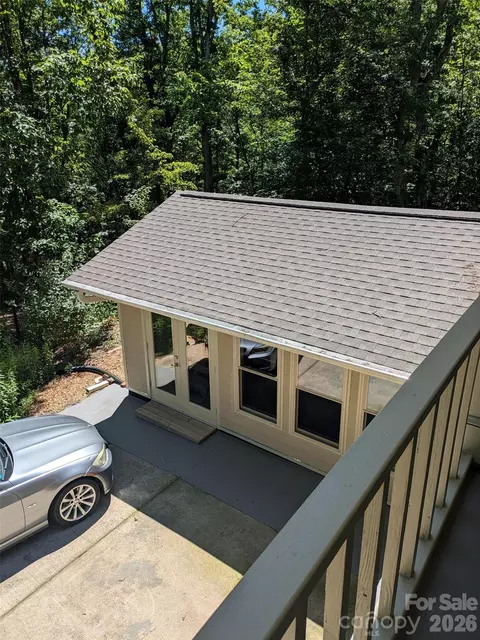 Exterior - 675 Fox Run Ln, Tryon, NC 28782 photo 6 of 12