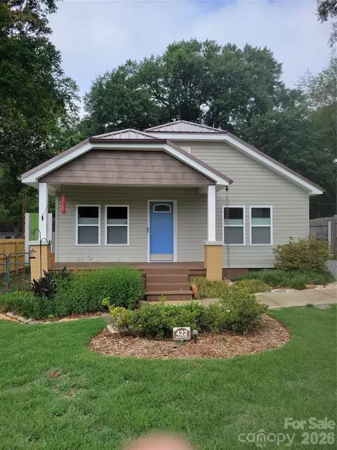422 Gaston Ave, Belmont, NC 28012