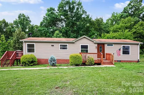 10882 Bowman Barrier Rd, Mount Pleasant, NC 28124