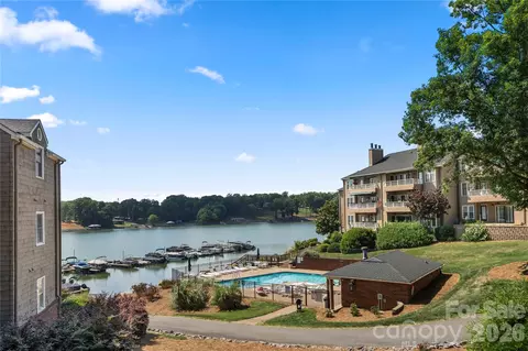 9717 Emerald Point 1 Dr #1, Charlotte, NC 28278