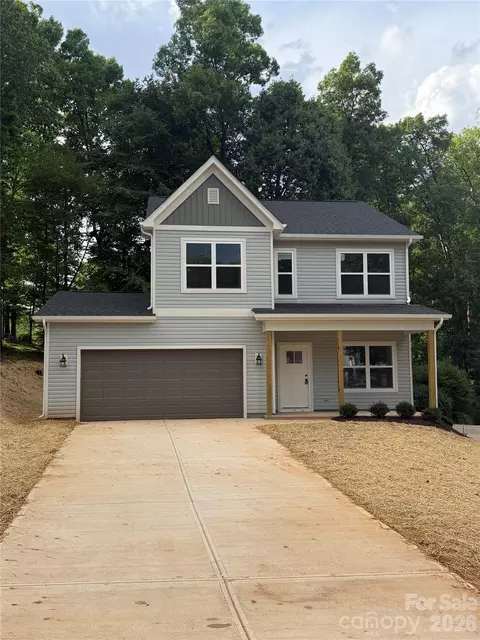 2100 Congress Ct, Kannapolis, NC 28083
