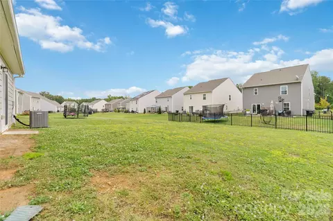 Exterior - 1479 Forkhorn Dr, Monroe, NC 28110 photo 2 of 3