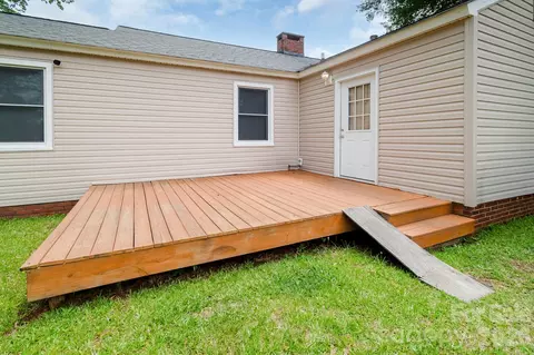 Exterior - 1604 Converse St, Lancaster, SC 29720 photo 6 of 7