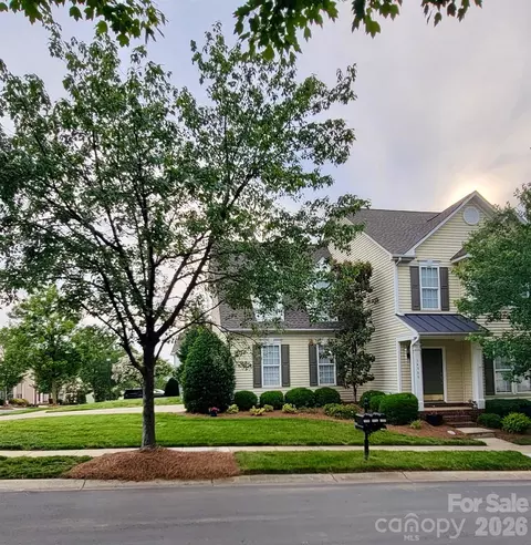 14566 Greenpoint Ln, Huntersville, NC 28078