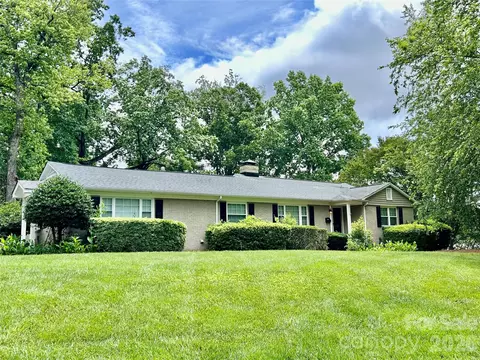 4533 Longwood Dr, Charlotte, NC 28209