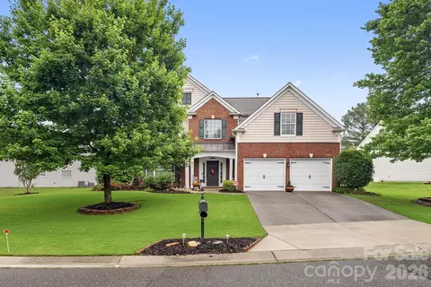 2517 Coltsgate Rd, Waxhaw, NC 28173