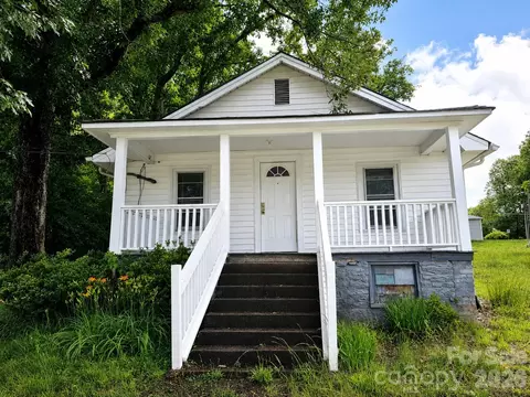 1641 Berkley Sw St SW, Lenoir, NC 28645