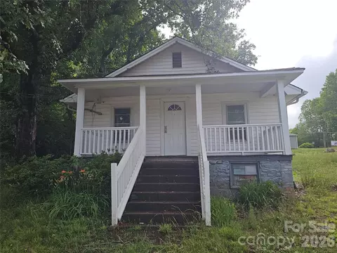 1641 Berkley Sw St SW, Lenoir, NC 28645