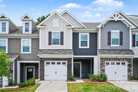4035 Lawnview Dr, Charlotte, NC 28269