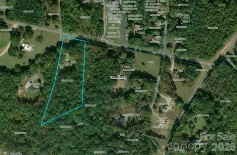 7518 Davis Rd, Waxhaw, NC 28173