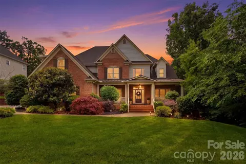 4077 French Fields Ln, Harrisburg, NC 28075