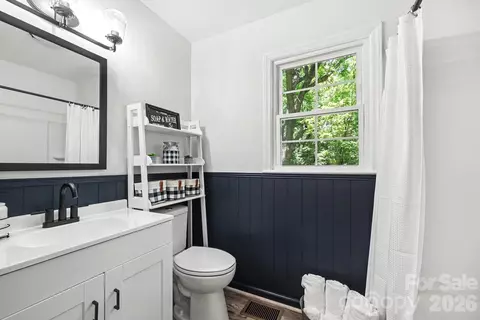 Bath - 2101 Steele St, Monroe, NC 28110 photo 1 of 1