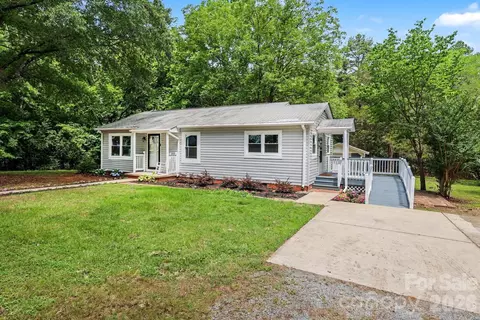 Exterior - 2101 Steele St, Monroe, NC 28110 photo 5 of 5