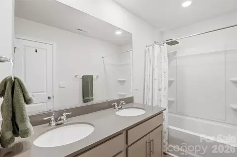 Bath - 1341 Secrest Commons Dr, Monroe, NC 28112 photo 2 of 2