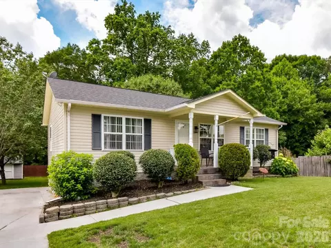Exterior - 1008 Martin Luther King Jr Ave, Kannapolis, NC 28083 photo 2 of 10