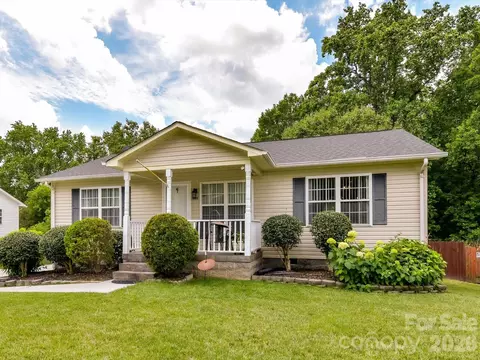 Exterior - 1008 Martin Luther King Jr Ave, Kannapolis, NC 28083 photo 3 of 10