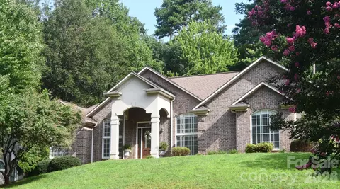 116 28th Nw Ave NW, Hickory, NC 28601