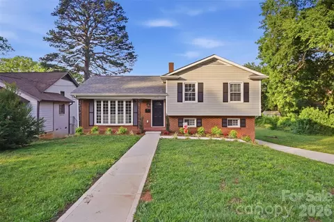 1715 Washington Ave, Charlotte, NC 28216