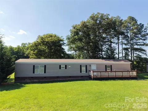 6036 Hwy 742 S Hwy S, Wadesboro, NC 28170