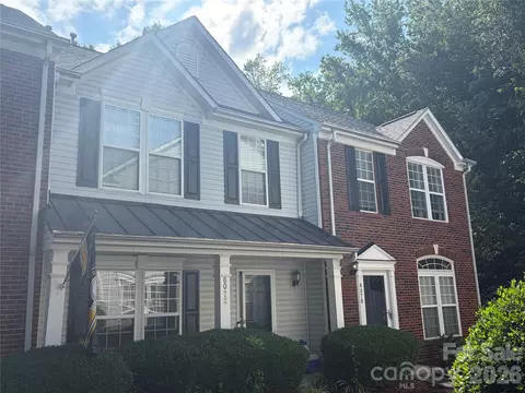6072 Sapwood Ct, Matthews, NC 28104